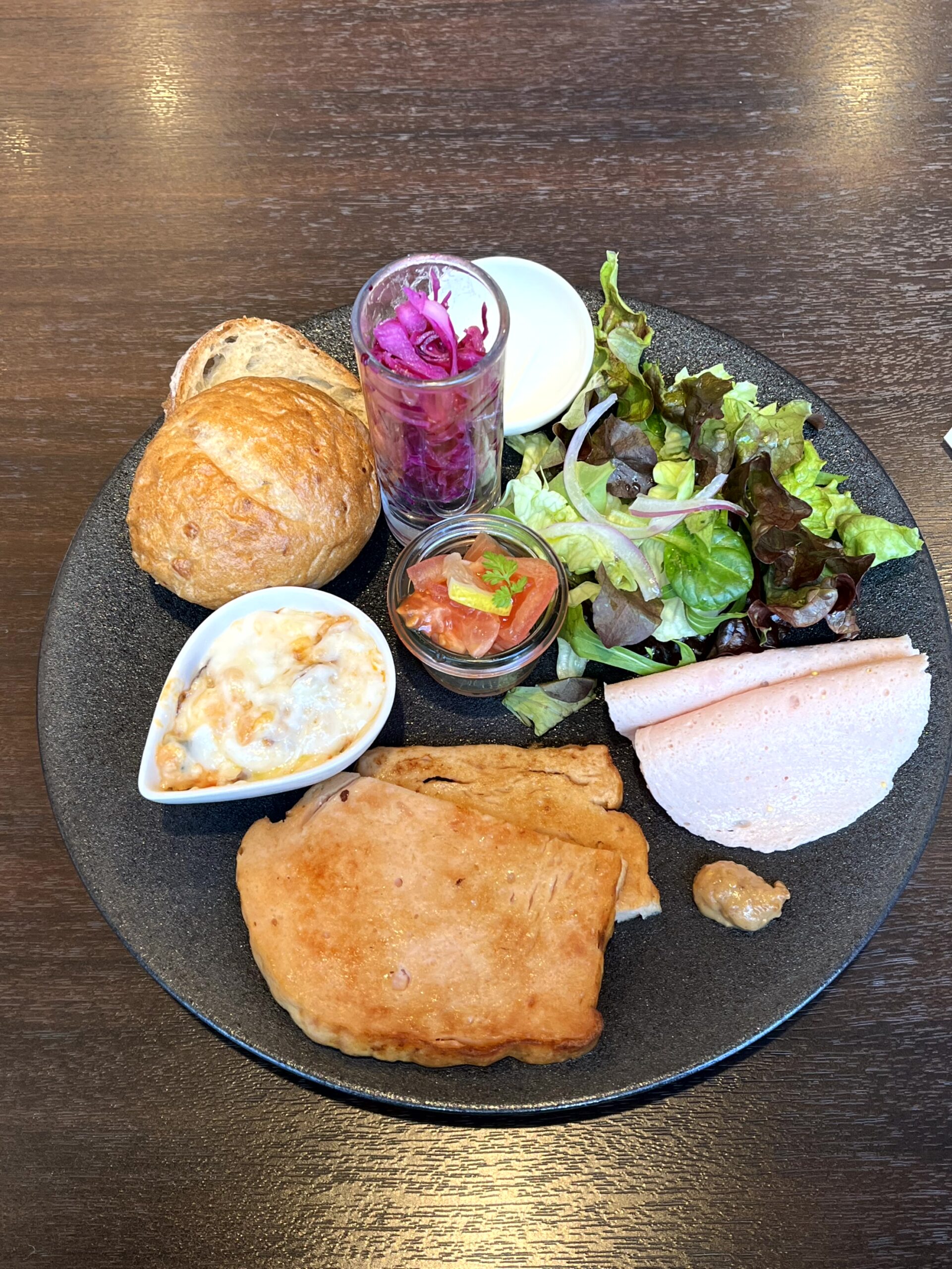 Cafe AMADEUS STORY