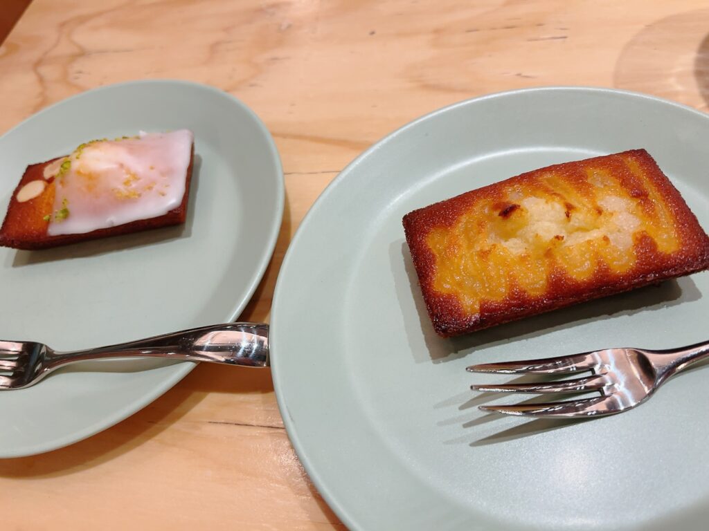 焼きたてフィナンシェ